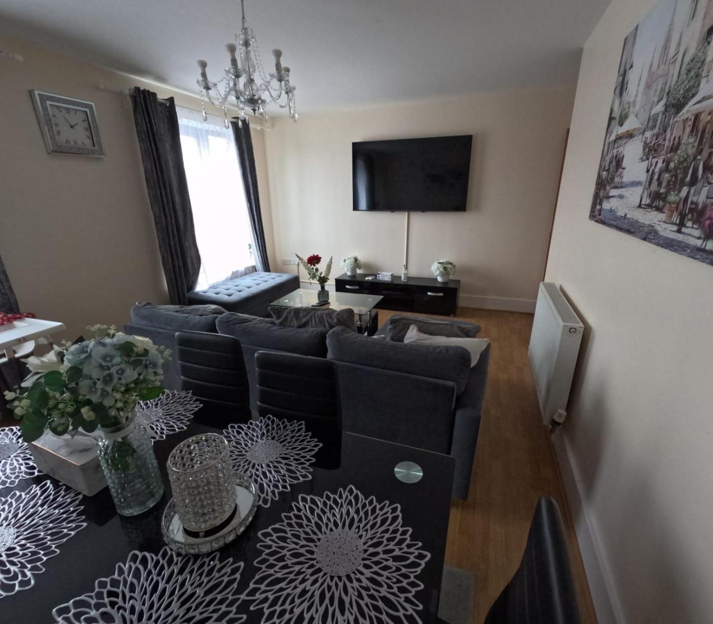 Apartment Keniji Luxury 2 Bed Milton Keynes